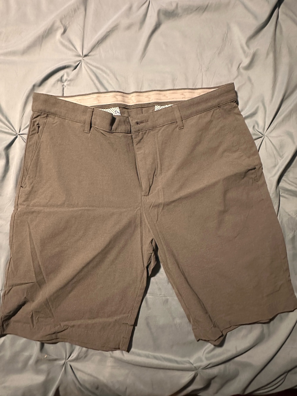 Tommy Bahama Khaki Shorts Size 36